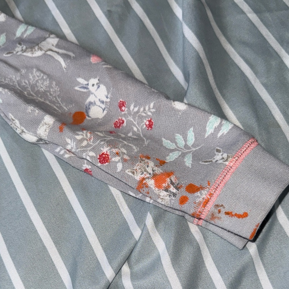 OshKosh B'gosh Gray Pullover Sweatshirt with Pink Trim and Woodland Print - Picture 5 of 5